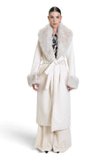 CAPPOTTO VESTAGLIA CON DETTAGLI IN ECO-VISONE