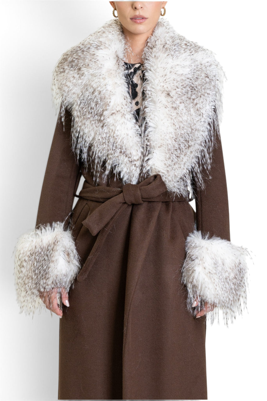 CAPPOTTO VESTAGLIA CON DETTAGLI IN ECO-PELLICCIA